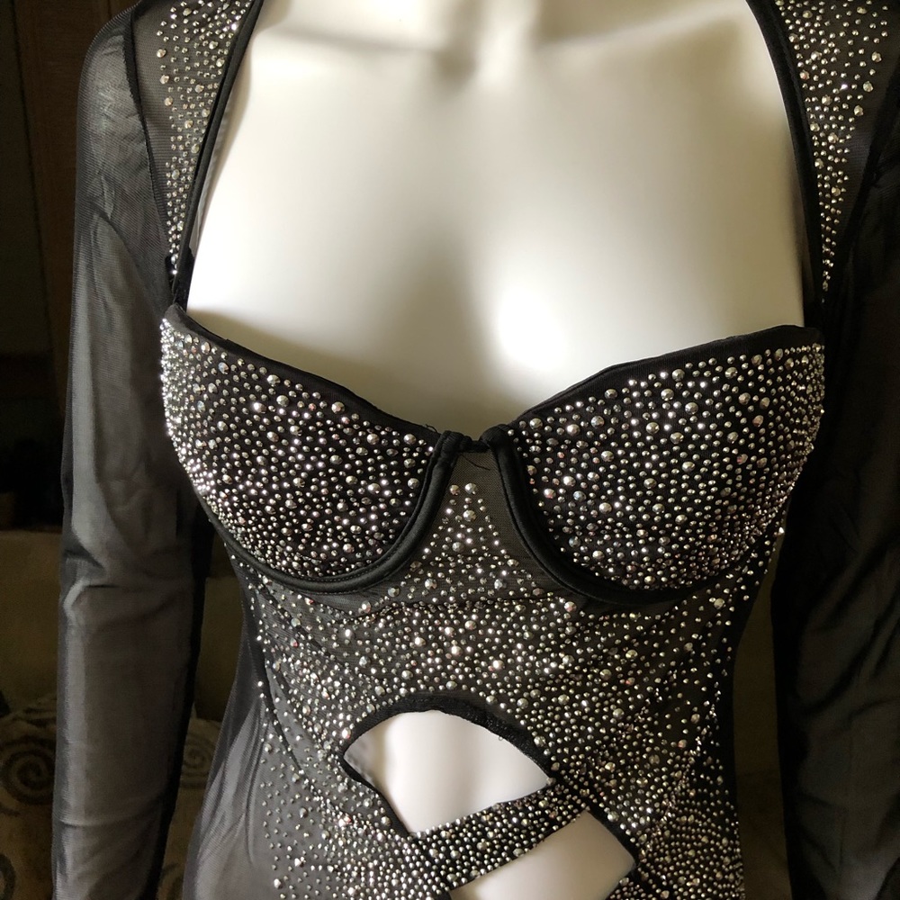 NO NAME Ladies Sz L clubbing/dance dress 👀